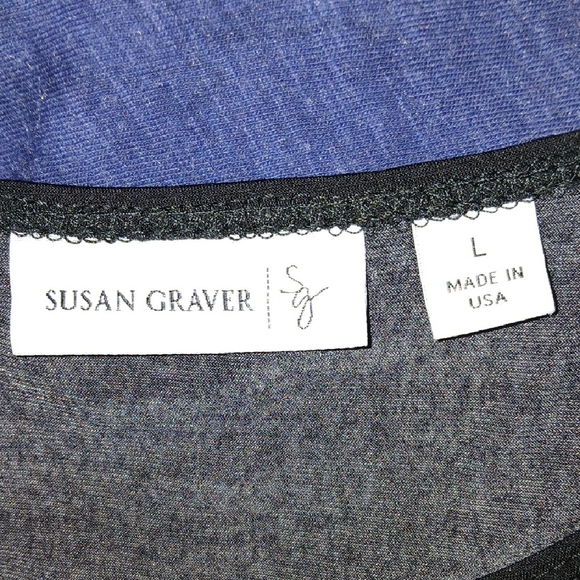 Susan Graver Graphic Blouse - Picture 6 of 6